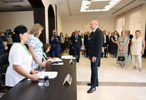 Prezident İlham Əliyev, birinci xanım Mehriban Əliyeva və qızları Leyla Əliyeva səs veriblər