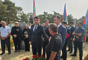Şəhid Elşən Müslümovun doğum günündə məzarı ziyarət olunub