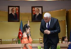 Xətai rayonunda birincilərlə görüş keçirilib