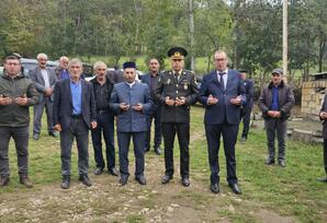 Novosaratovka kəndində şəhid Seymur Ələsgərovun məzarı ziyarət olunub FOTOLAR