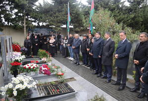 44 günlük Vətən müharibəsi şəhidlərinin  əziz xatirələri yad olunub FOTOLAR