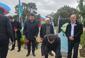 İkinci Fəxri xiyabanda 44 günlük Vətən müharibəsi şəhidlərinin əziz xatirələri dərin ehtiramla yad olunub