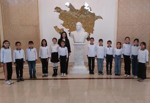 Göygöldə "Yaşıl dünya naminə həmrəylik ili" çərçivəsində "Yaşıl dünyamızı qoruyaq" mövzusunda tədbir keçirilib TƏDBİR