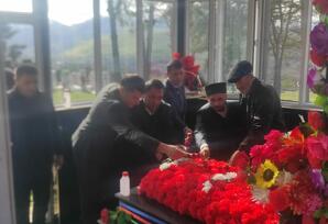 Şəhidin məzarı ziyarət edilərək xatirəsi ehtiramla anılıdı