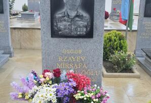 44 günlük Vətən müharibəsi şəhid əsgər Rzayev Mirsafa Mircəlal oğlunun məzarı ziyarət olunub TƏDBİR