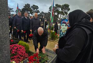 44 günlük Vətən müharibəsi şəhid əsgər Rzayev Mirsafa Mircəlal oğlunun məzarı ziyarət olunub TƏDBİR