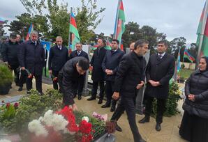 44 günlük Vətən mühairbəsi şəhidinin məzarı ziyarət olunub TƏDBİR
