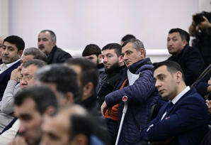 Ağır cinayətlərdə təqsirləndirilən ermənilərin məhkəməsi davam etdirilib