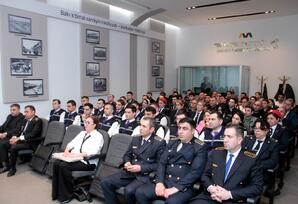 “Bakı Metropoliteni” QSC-də Ümummilli Lider Heydər Əliyevin anadan olmasının 102-ci il dönümünə həsr edilmiş tədbir keçirilib - FOTOLAR