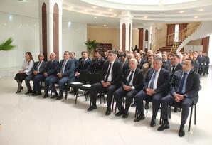 Tovuzda Ulu Öndər Heydər Əliyevin anadan olmasının 102-ci ildönümü ilə bağlı elmi-praktiki konfrans keçirilib - FOTOLAR