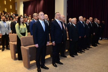 Nərimanov rayonunda Ulu Öndər Heydər Əliyevin 102 illiyi münasibətilə tədbir keçirilib