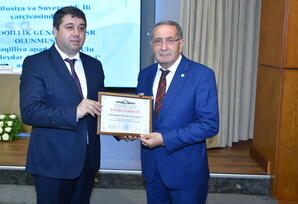 Yasamal rayonunda “Müstəqilliyə aparan yolda Ulu Öndər Heydər Əliyevin müdrikliyi” mövzusunda tədbir keçirilib