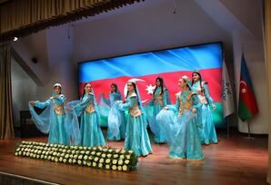 Yasamal rayonunda “Müstəqilliyə aparan yolda Ulu Öndər Heydər Əliyevin müdrikliyi” mövzusunda tədbir keçirilib