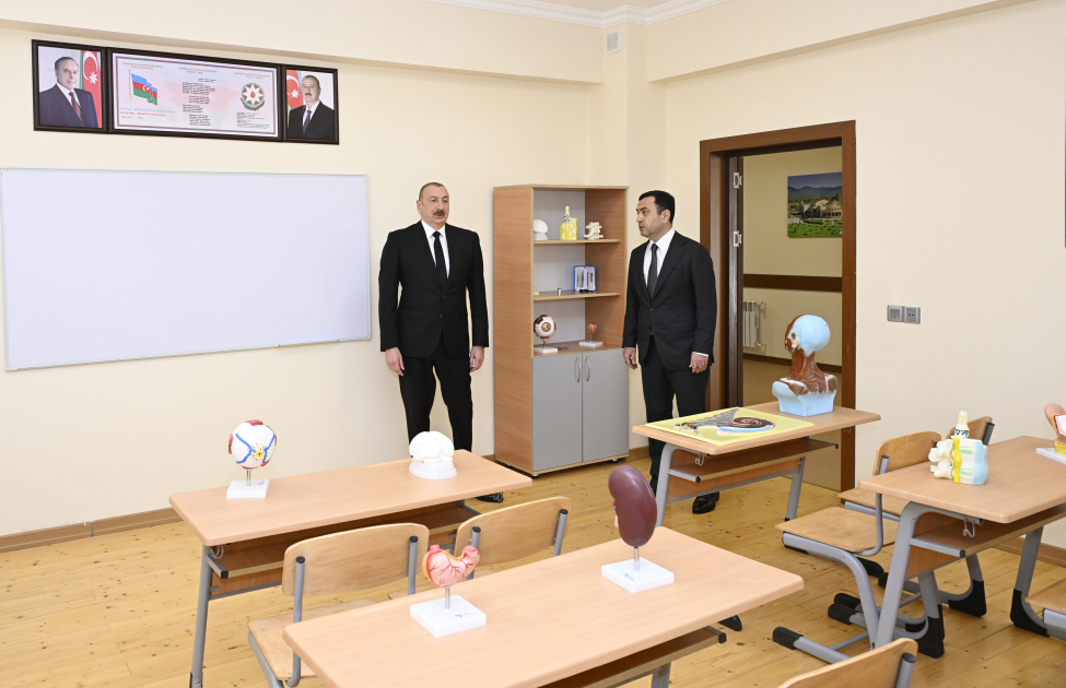 İlham Əliyev İsmayıllıda “Talıstan” liseyinin binasının açılışında iştirak edib