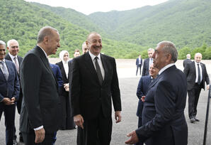 Azərbaycan və Türkiyə prezidentləri Kəlbəcər-Laçın yolunda görülən işlərlə tanış olublar - FOTOLAR 
