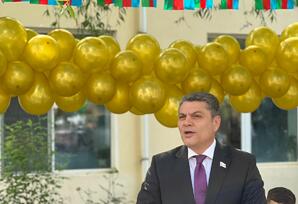 "Konstitusiya və Suverenlik İli" və Son zəng - ikiqat sevinc  FOTOLAR