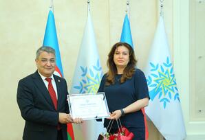 YAP Binəqədi rayon təşkilatənda Tibb İşçilərinin Peşə Bayramı Günü münasibətilə tədbir keçirilib