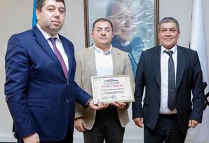 “Konstitusiya və Suverenlik İli” çərçivəsində “Neftqazelmitədqiqatlayihə” İnstitutunda tədbir keçirilib
