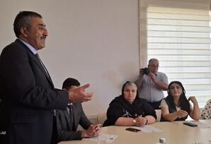 Qubada “Ailə dəyərlərinin uşaqlara aşılanması”  müzakirə olunub - DƏYİRMİ MASA