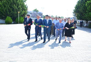 Yeni Azərbaycan Partiyası: Tarixi zərurətdən müasir zirvələrə