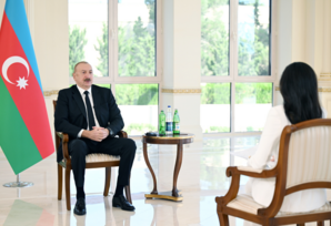 Azərbaycan Prezidenti İlham Əliyev “Əl-Ərəbiyyə” telekanalına müsahibə verib - FOTOLAR