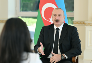 Azərbaycan Prezidenti İlham Əliyev “Əl-Ərəbiyyə” telekanalına müsahibə verib - FOTOLAR