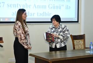 YAP Səbail rayon təşkilatında 27 Sentyabr - Anım Günü qeyd olunub - FOTOLAR