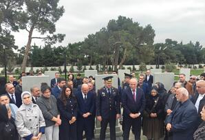 Şəhid Həmidağa Hüseynzadənin şəhadət günündə əziz xatirəsi yad edilib