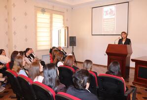 Ağcabədidə Beynəlxalq Müəllimlər Günü münasibətilə tədbir keçirilib