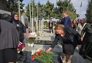 44 günlük Vətən müharibəsi şəhidi Qasımov İsmayıl Sadiq oğlunun şəhadətinin beşinci ildönümündə məzarı ziyarət olunub