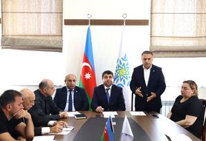 YAP Yasamal rayon təşkilatında iclas keçirilib