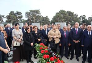 Hərbi Memorial Məzarlıqda şəhid Kərimli İsmayıl Ceyhun oğlunun doğum günü münasibətilə məzarı ziyarət olunub