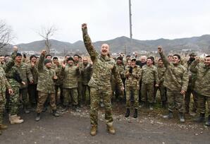 15 oktyabr 2003-cü il: 5 seçim, 22 il və yalnız QÜRUR!