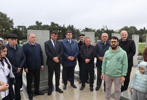 44 günlük Vətən müharibəsi şəhidi əsgər Xəyal Balakişiyevin doğum günündə məzarı ziyarət olunub