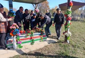 Əliyev Elsevər Saqib oğlunun beşinci ildönümündə əziz xatirəsi böyük ehtiramla yad edildi