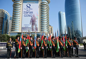 Zəfərin 5 ili: qüdrətli Azərbaycan ordusunun şərəf və qürur PARADI