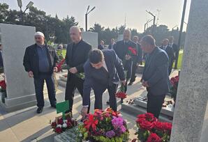 Hərbi Memorial Məzarlıqda şəhidlərimizin məzarları ziyarət olunub