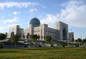 Prezident Daşkənddə İslam Sivilizasiyası Mərkəzi ilə tanış olub