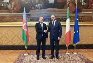 Azərbaycan-İtaliya müzakirələri olub