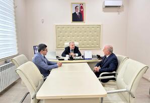 YAP Kürdəmir rayon təşkilatında partiya veteranının 75 illik yubileyi münasibətilə görüş keçirilib