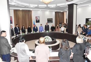 Qaradağ rayonunda Ulu Öndər Heydər Əliyevin xatirəsi anılıb