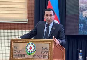 BDU-da “Qalib lider faktoru: Ölkəmizin dünyada artan nüfuzu və yeni reallıqlar” mövzusunda tədbir keçirilib - FOTOLAR