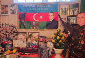 Şəhidin məzarı ziyarət olundu, ruhuna dualar oxundu