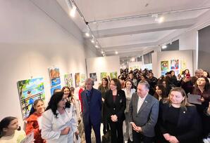 “Qardaşlığımız əbədidir!” adlı rəsm sərgisi təşkil olunub