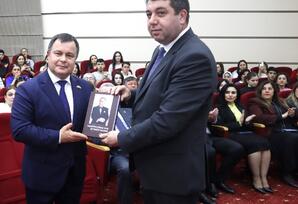 YAP Yasamal rayon təşkilatında “Moldova-Azərbaycan uşaqlarının gözü ilə” adlı tədbir keçirilib