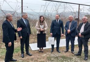 YAP Qobustan rayon təşkilatı Yekəxana kəndində görüş keçirib