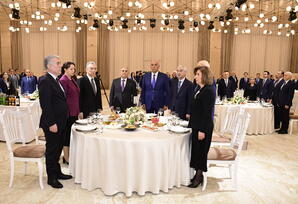 “Milli Konstitusiyadan mütləq suverenliyə: Heydər Əliyev dühasının İlham Əliyev zirvəsi” - FOTOLAR