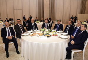 “Milli Konstitusiyadan mütləq suverenliyə: Heydər Əliyev dühasının İlham Əliyev zirvəsi” - FOTOLAR