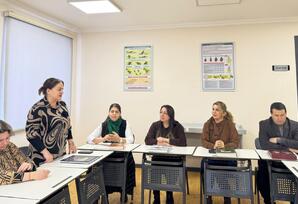 “Konstitusiya və Suverenlik İli” çərçivəsində Dünya Azərbaycanlılarının Həmrəyliyi Günü və Yeni il münasibətilə ərazi partiya təşkilatları tədbir keçirib