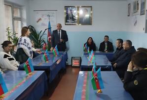 “Konstitusiya və Suverenlik İli” çərçivəsində Dünya Azərbaycanlılarının Həmrəyliyi Günü və Yeni il münasibətilə ərazi partiya təşkilatları tədbir keçirib